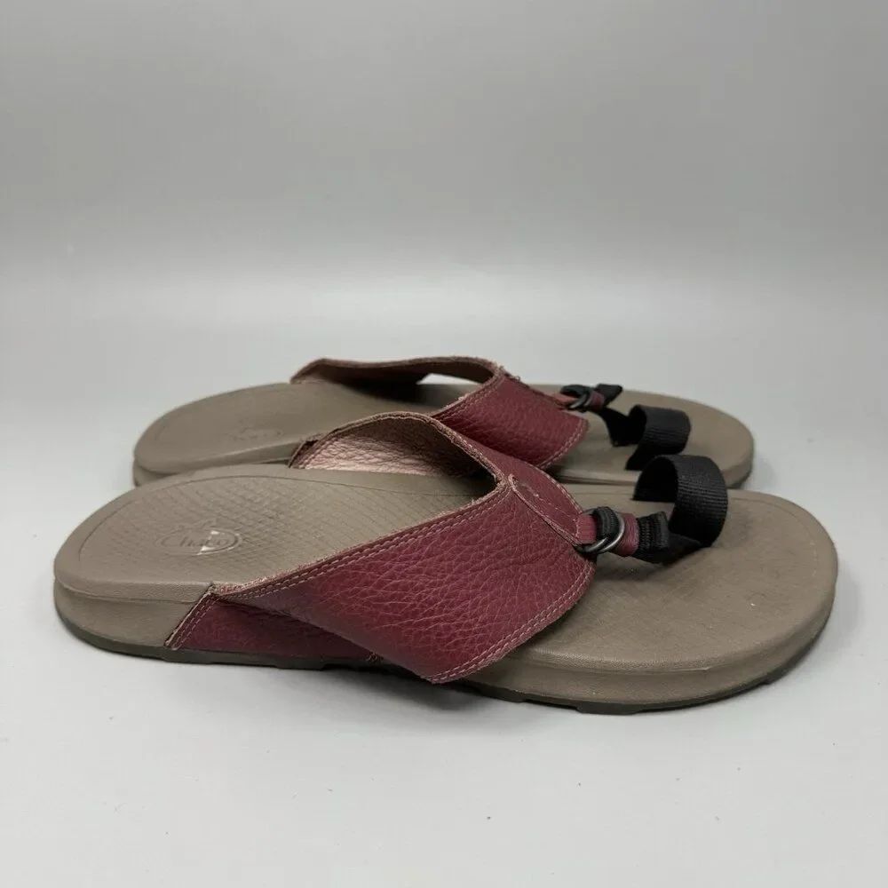 Chaco Mens Playa Pro Thong Loop Sandals Size 9 Cranberry Leather J106615